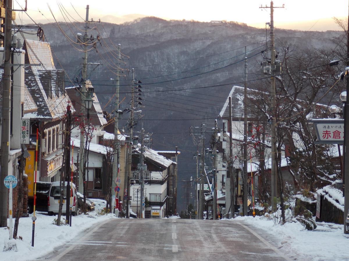 Myoko Ski Lodge In Akakura Village Exterior photo